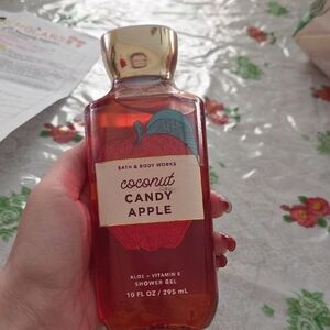 Nwt Coconut Candy Apple